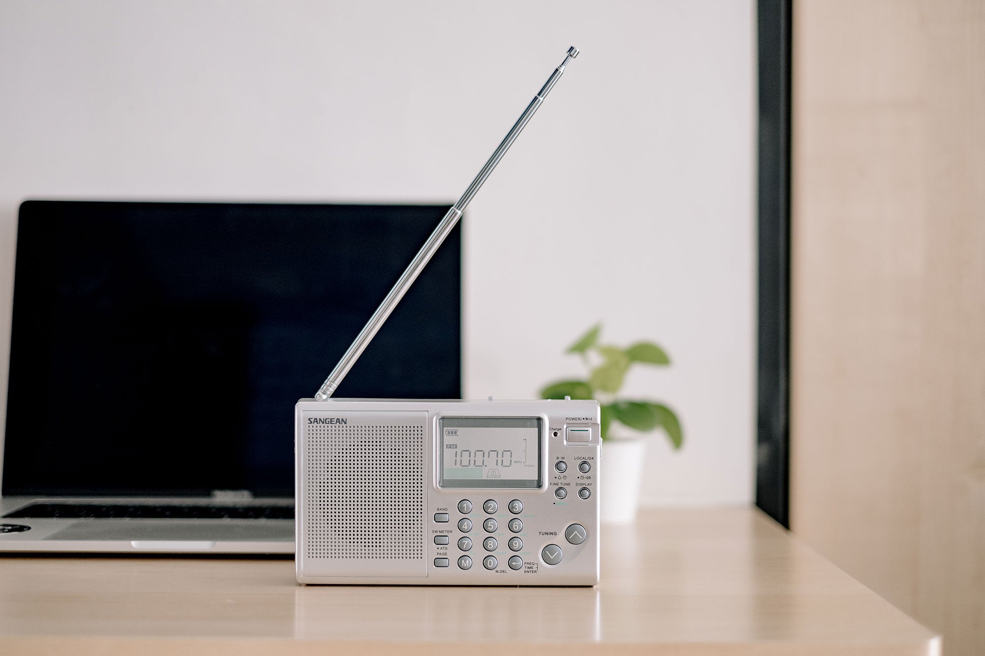 Sangean ATS-405J・AM/FM/SW マルチバンドラジオ– SUPER KOPEK