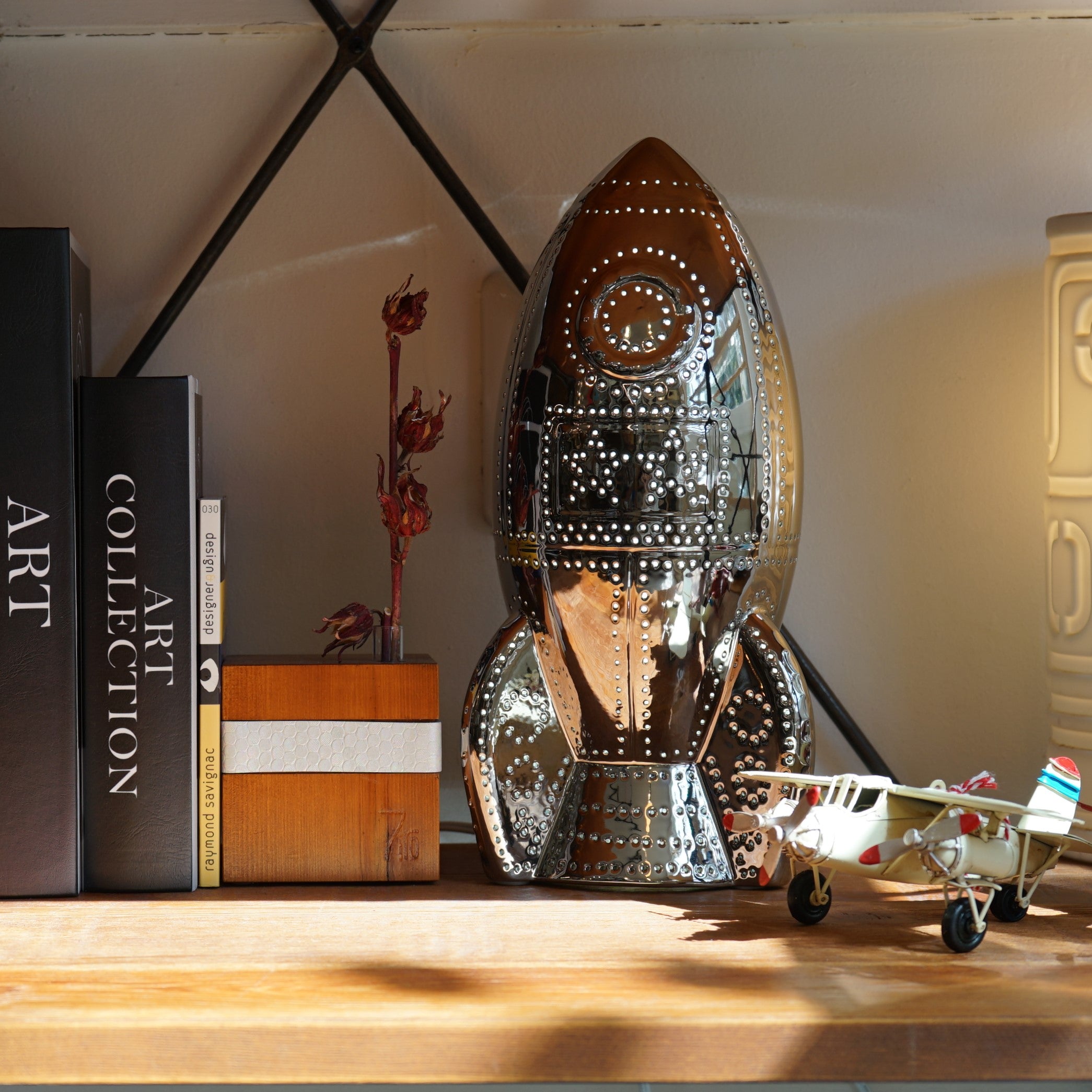 PORCELAIN ROCKET LIGHT CROME ポーセリン ロケット ライト – Osmund Drive