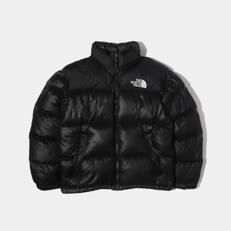 THE NORTH FACE]ヌプシの季節間近。センターロゴって？ - ブランド古着