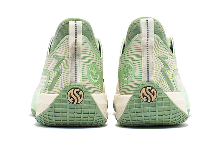 361 Degrees Zen 5 Aaron Gordon 'Three Pools Mirroring The Moon