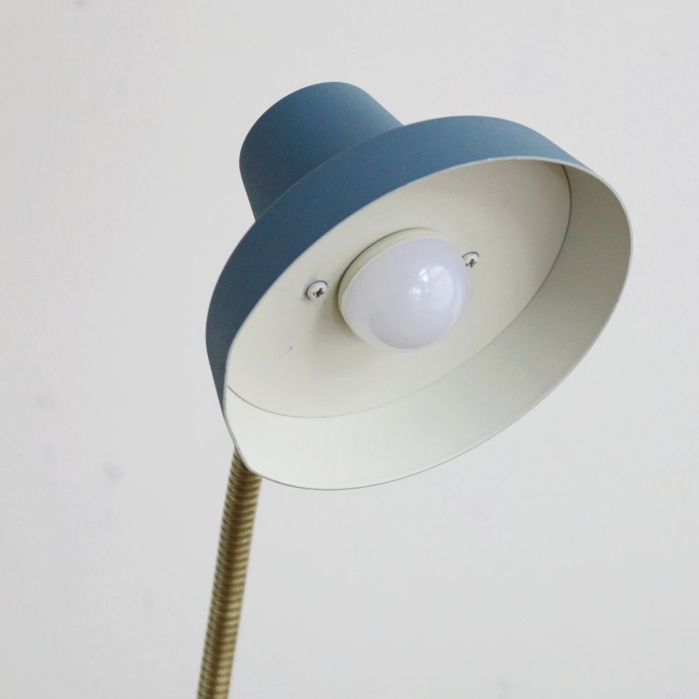 壁付けもOK！ミッドセンチュリー感が懐かしい♪ マディソンデスク