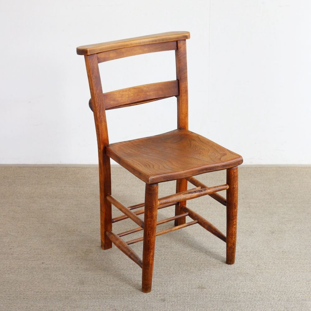 穏やかな時間を過ごす椅子♪ チャペルチェア VC103-309004