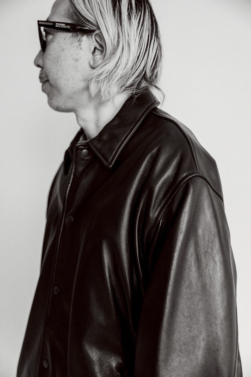 BELL STAMP WEAR - CAR JAM V1 - – adan