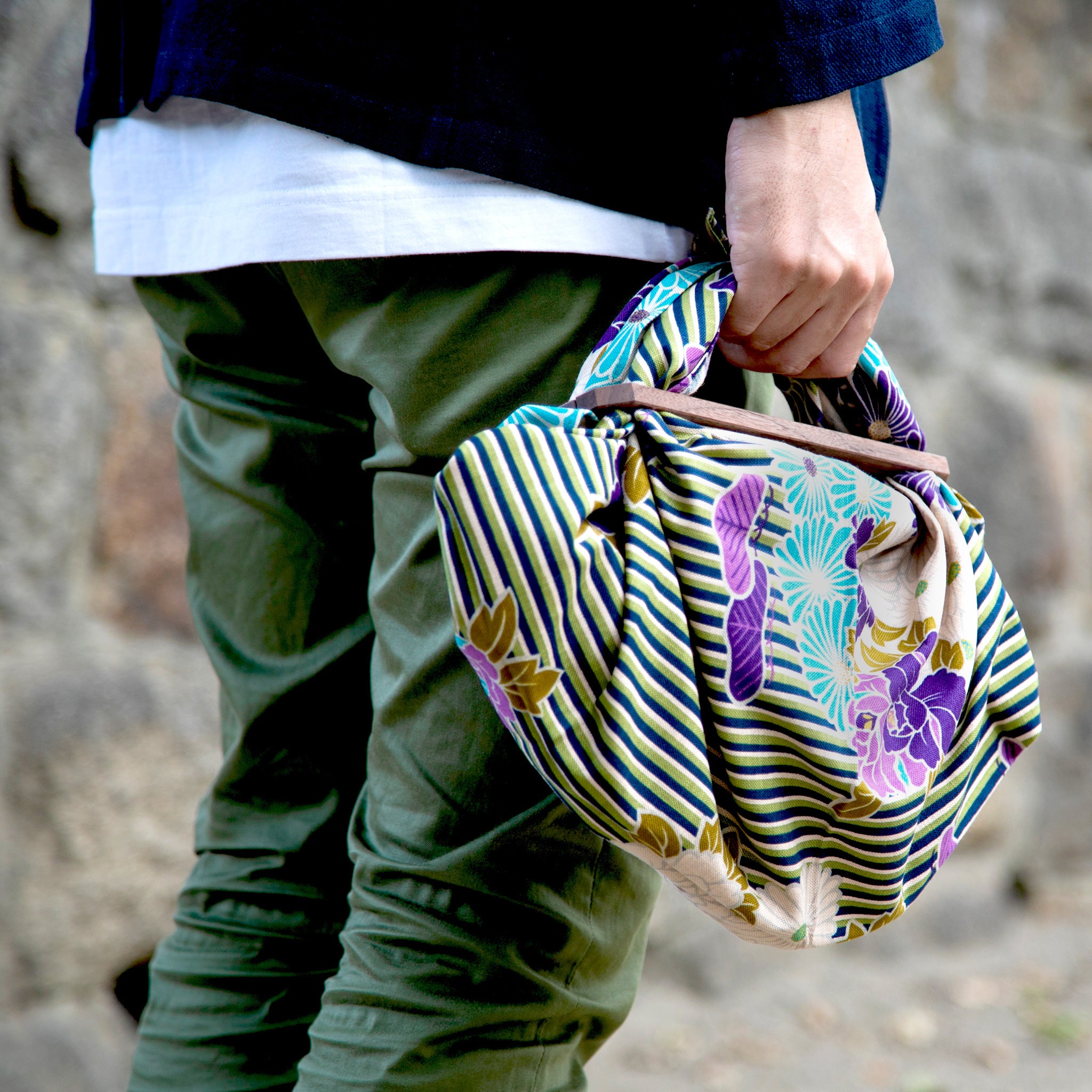 のレン 風呂敷と風呂敷パッチンセット 中 - レトロフラワー / 風呂敷