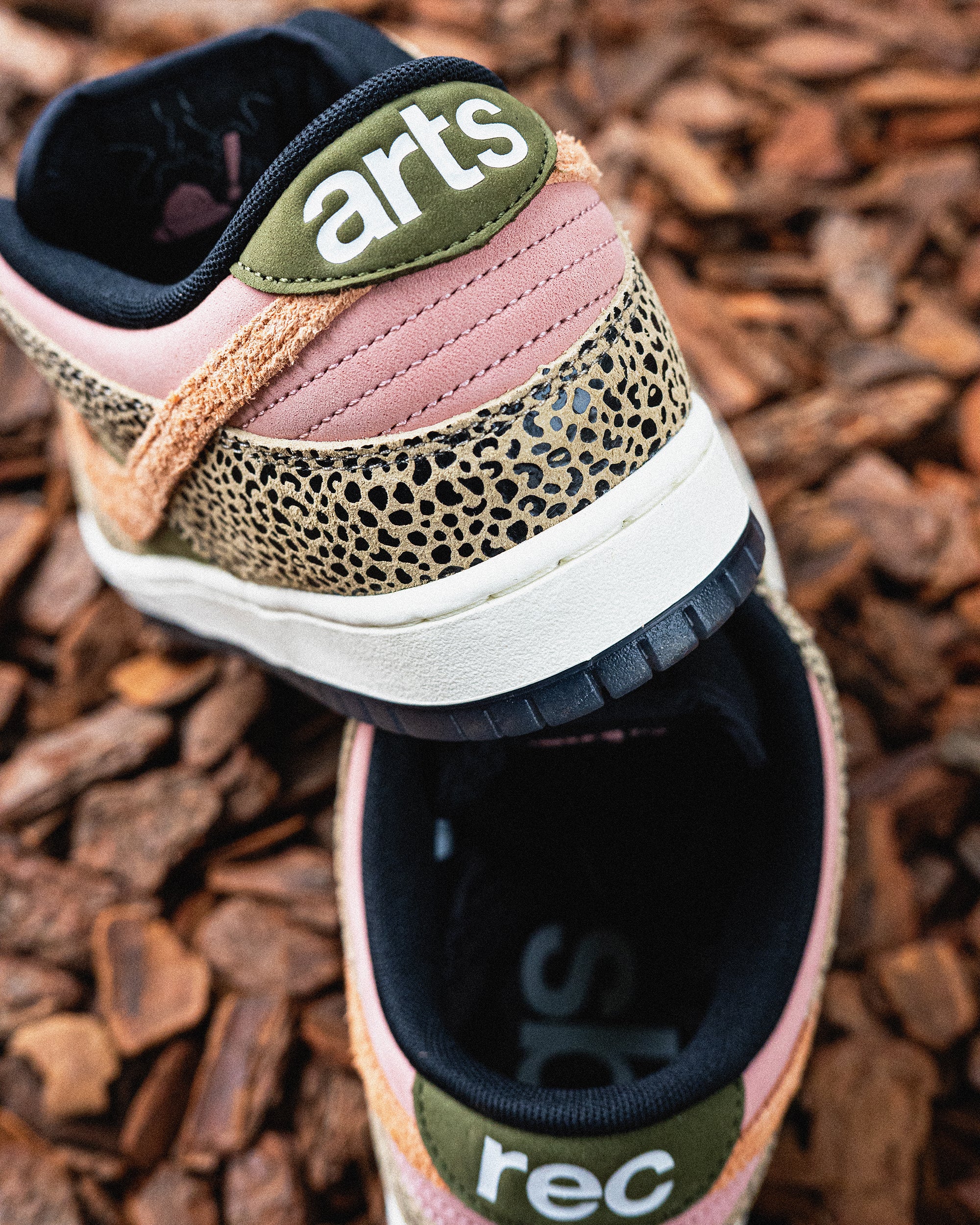 Nike SB X ARTS-REC（ナイキスケートボーディング X アーツ・レック