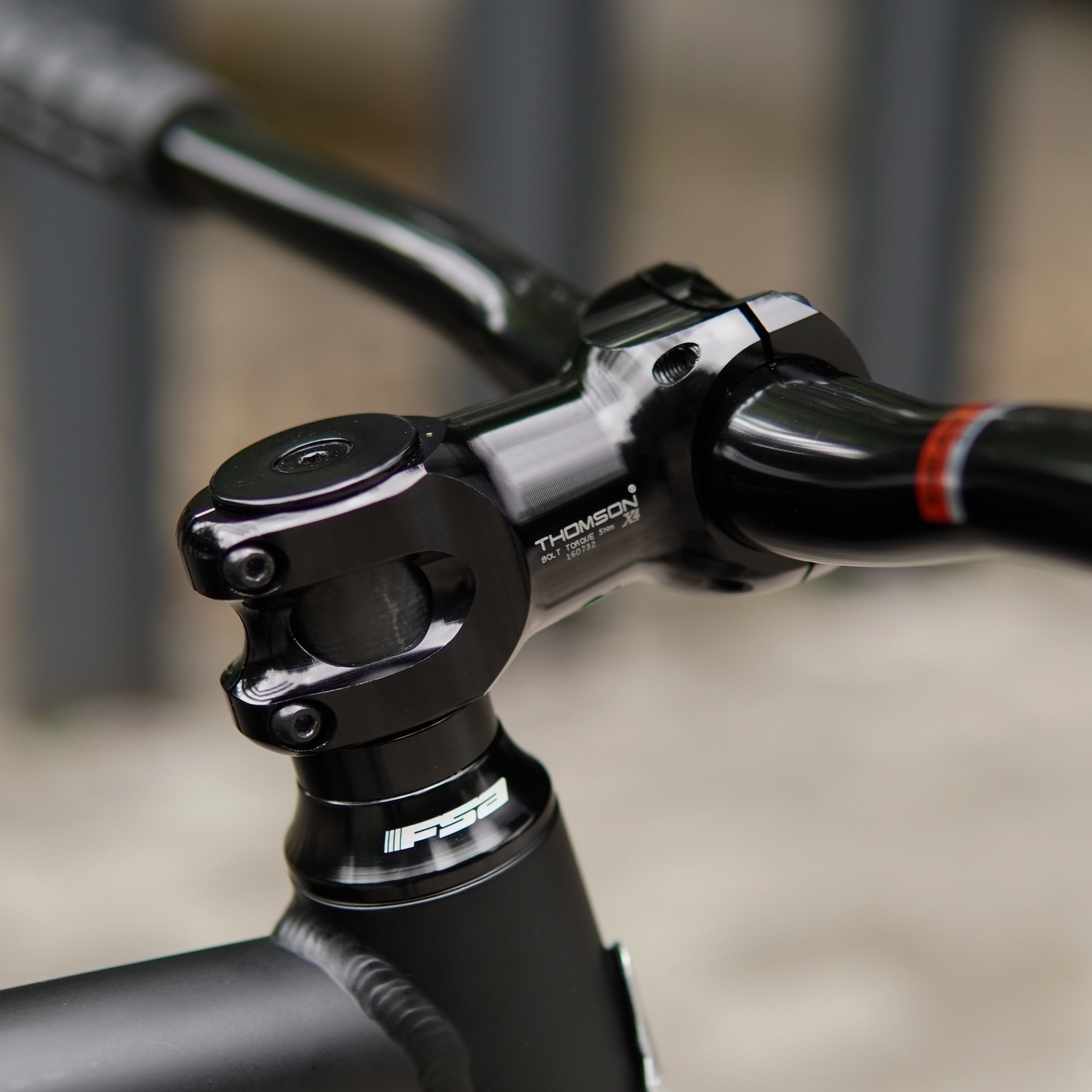 THOMSON ELITE X4 STEM Black
