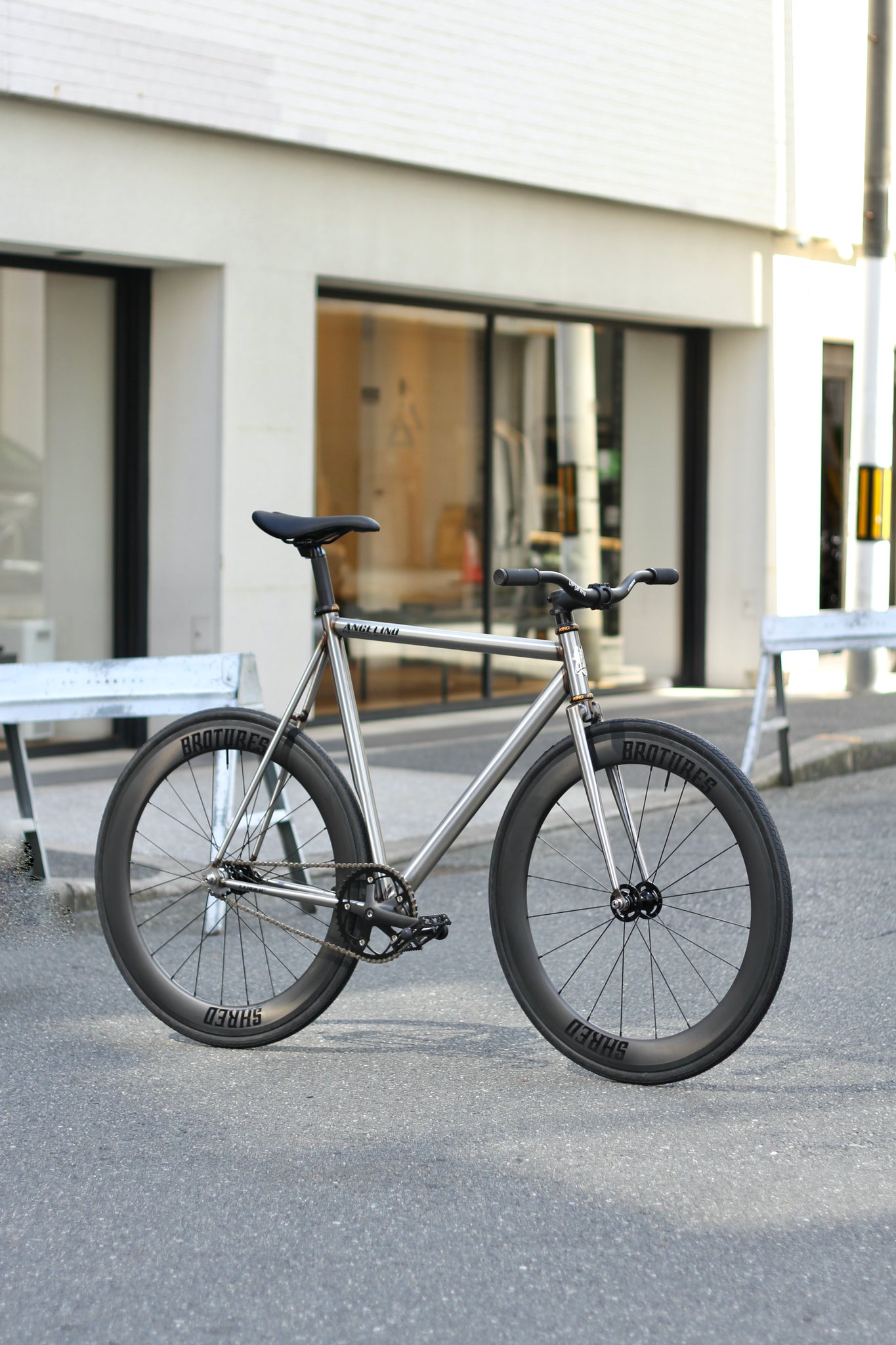 LEADER ANGELINO RAWラストリストック！ | ブローチャーズ - BROTURES