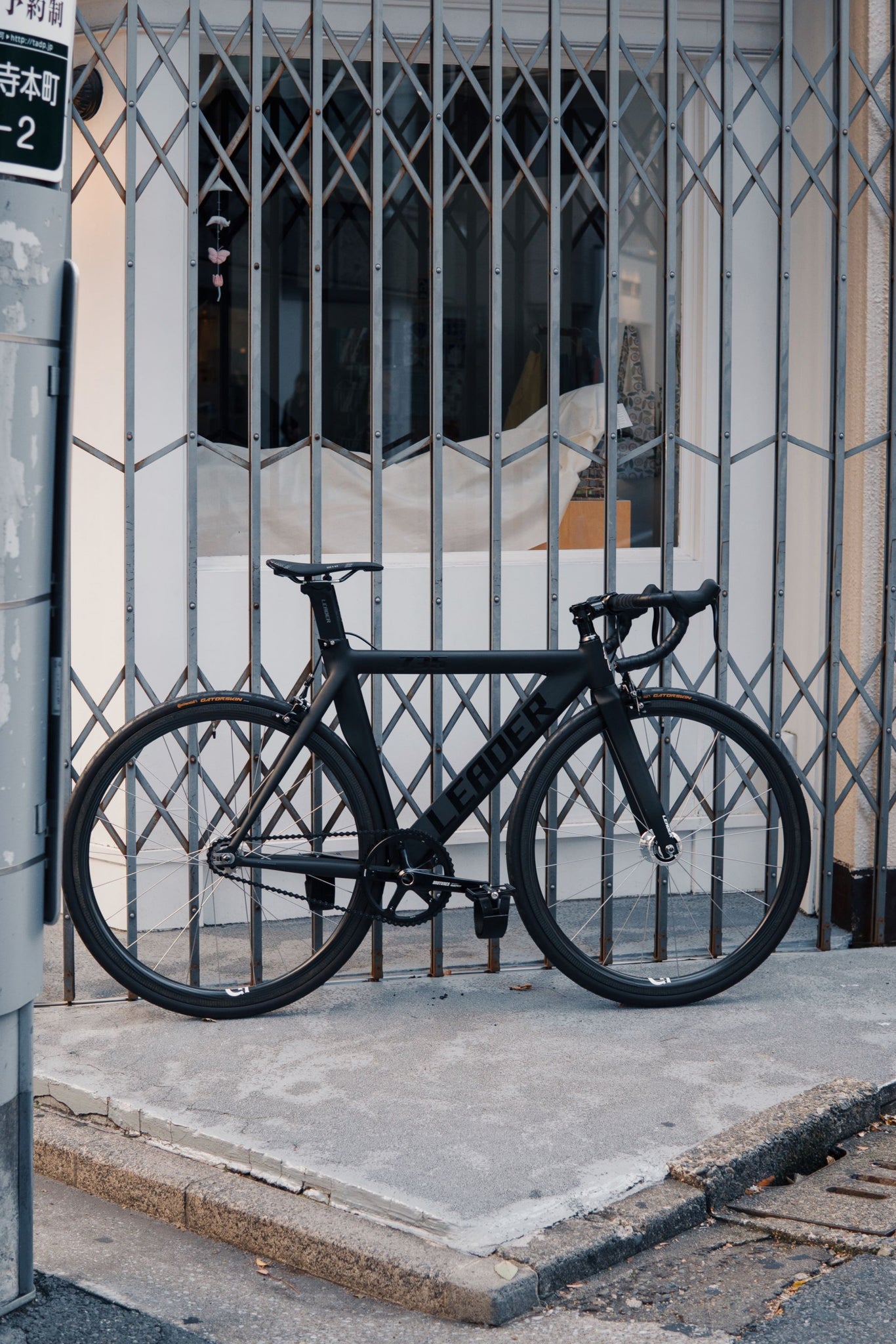 快適な通勤・通学をピストで生み出すには | ブローチャーズ - BROTURES