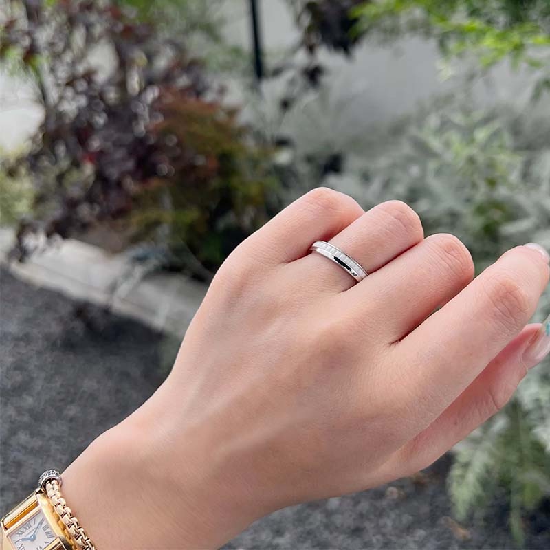 BOUCHERON(ブシュロン)】新作キャトルダブルホワイト✨ – アイアイイスズ