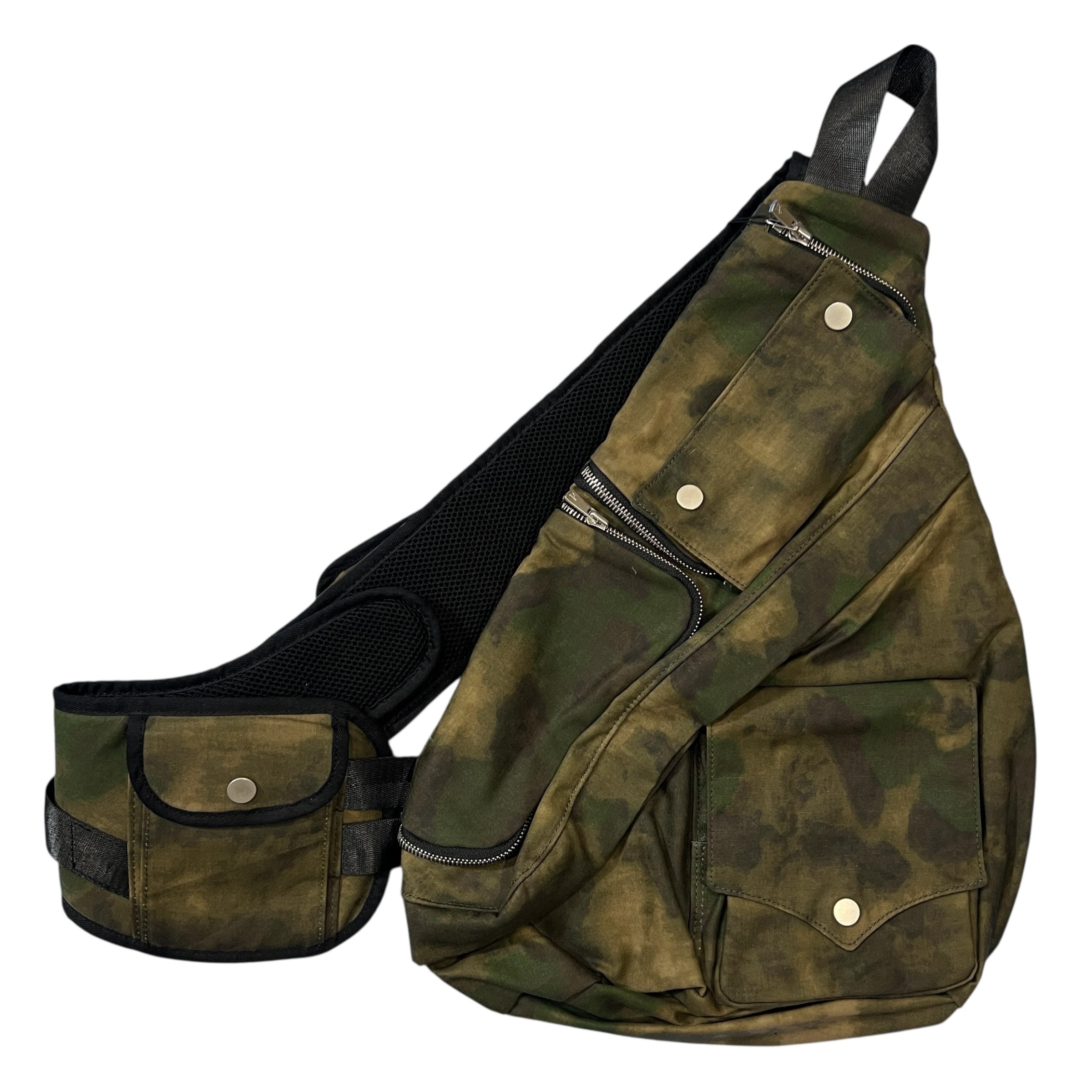 SEVENSTARCLOTHING - visvim 00's E-Cat 18L Messenger Bag