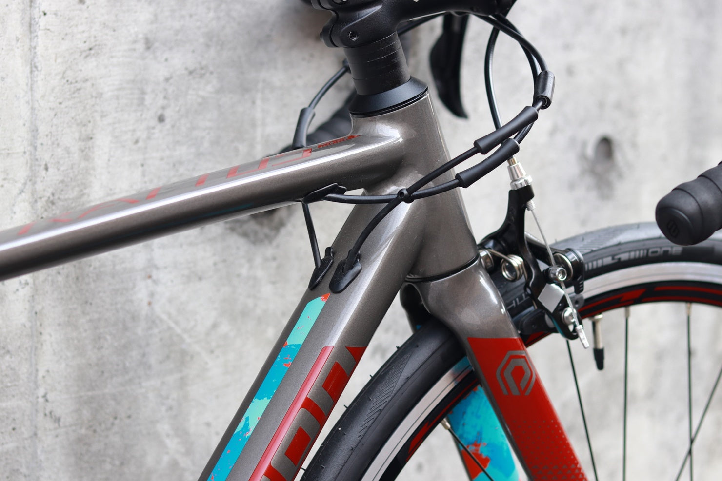 値下げ！】SORA搭載の高コスパ入門ロードバイクとは？（STRATTOS S3