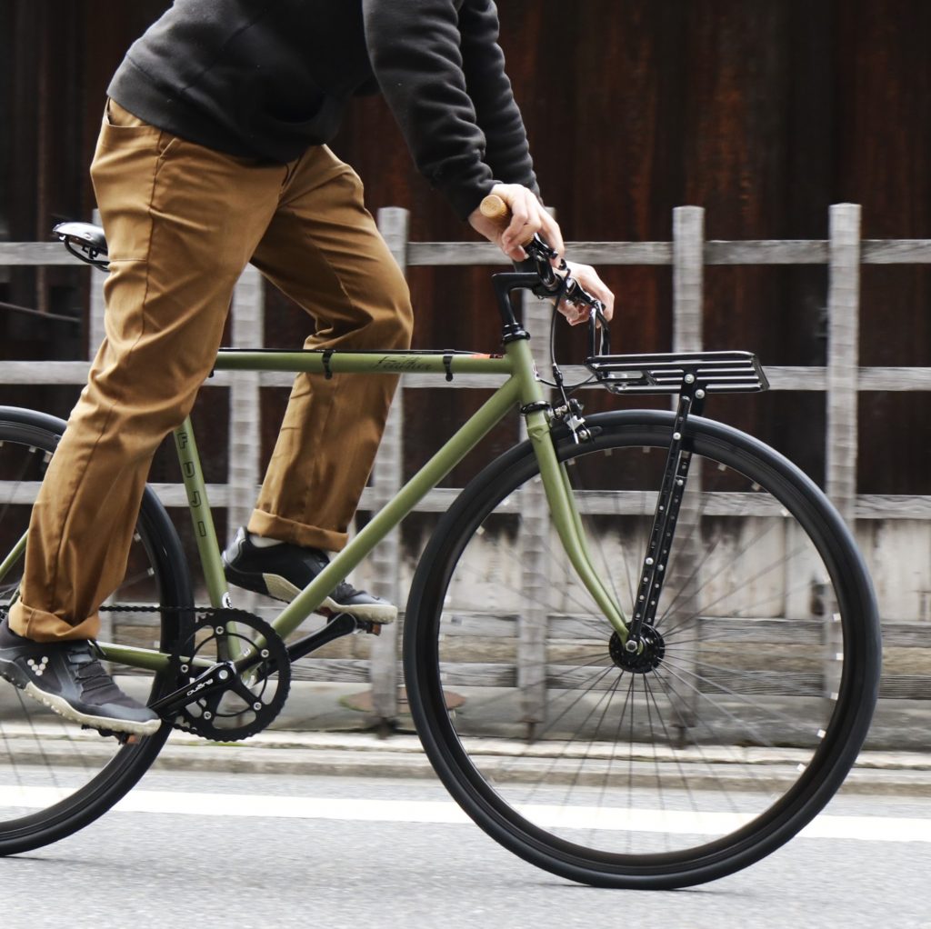 自分らしくアーバングラベルバイクに乗るならコレ！「FUJI FEATHER CX