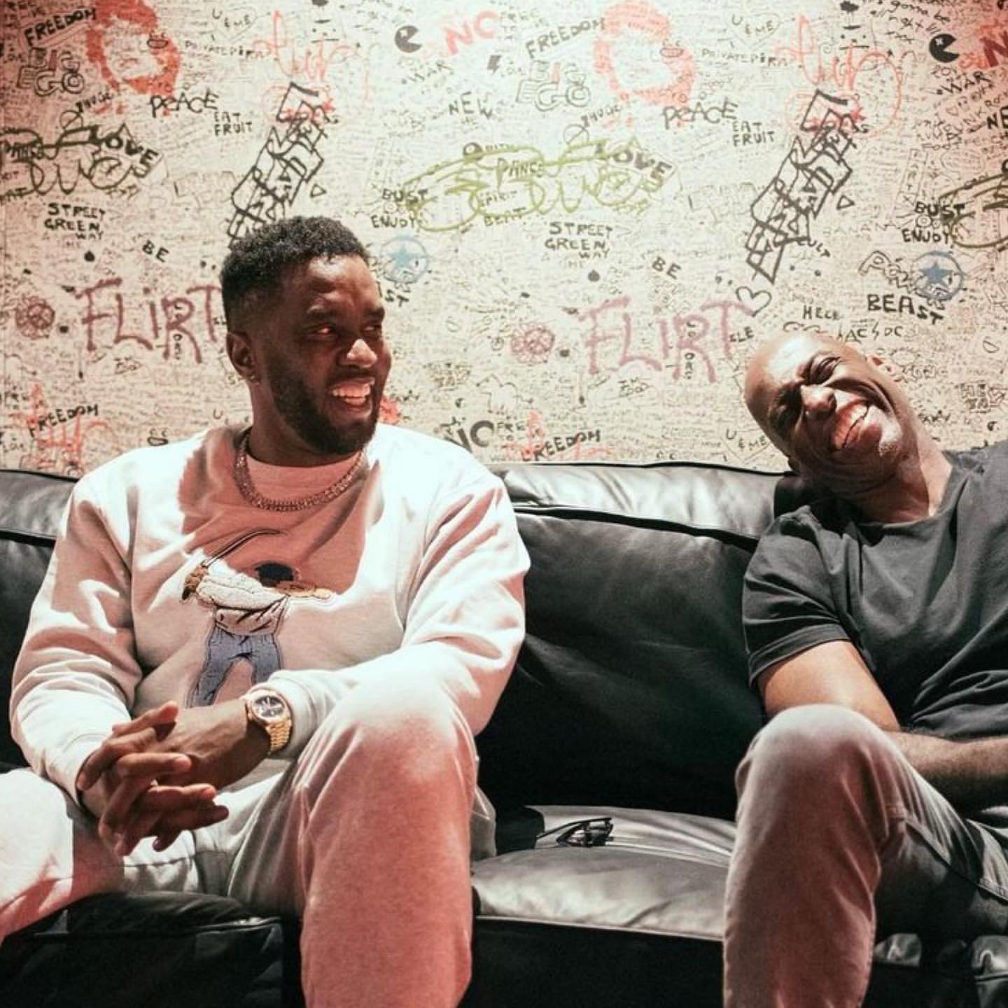 Core Sweatshirt & Hoodie 