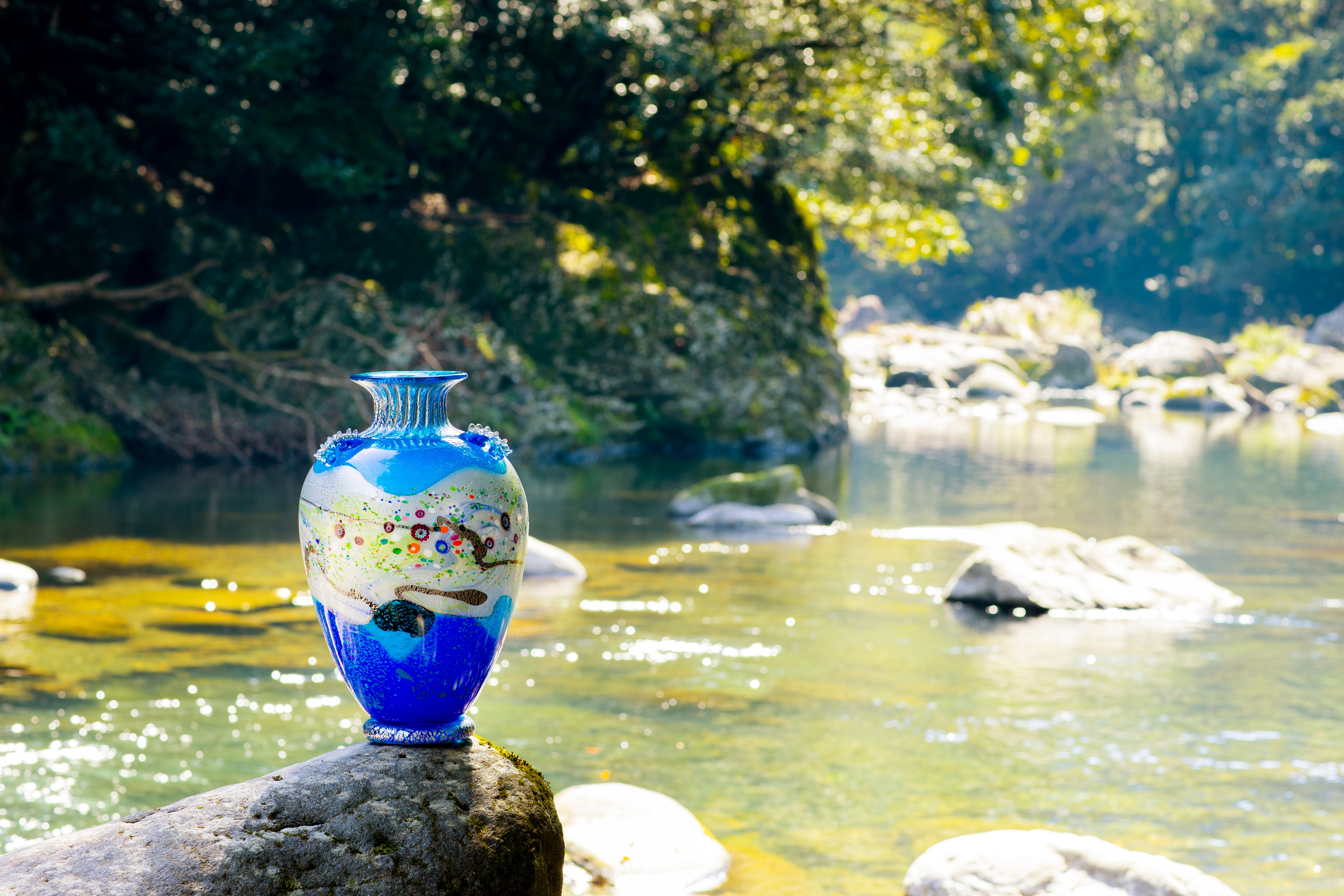 綾ガラス｜宮崎・綾町の色彩豊かなガラス工芸品コレクション ｜ 日本工芸堂