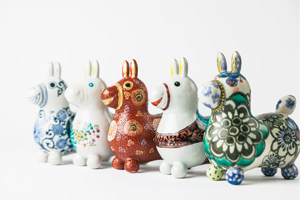 九谷陶泉 双仙作 デコ盛赤花文｜Discover Japan 公式オンラインショップ