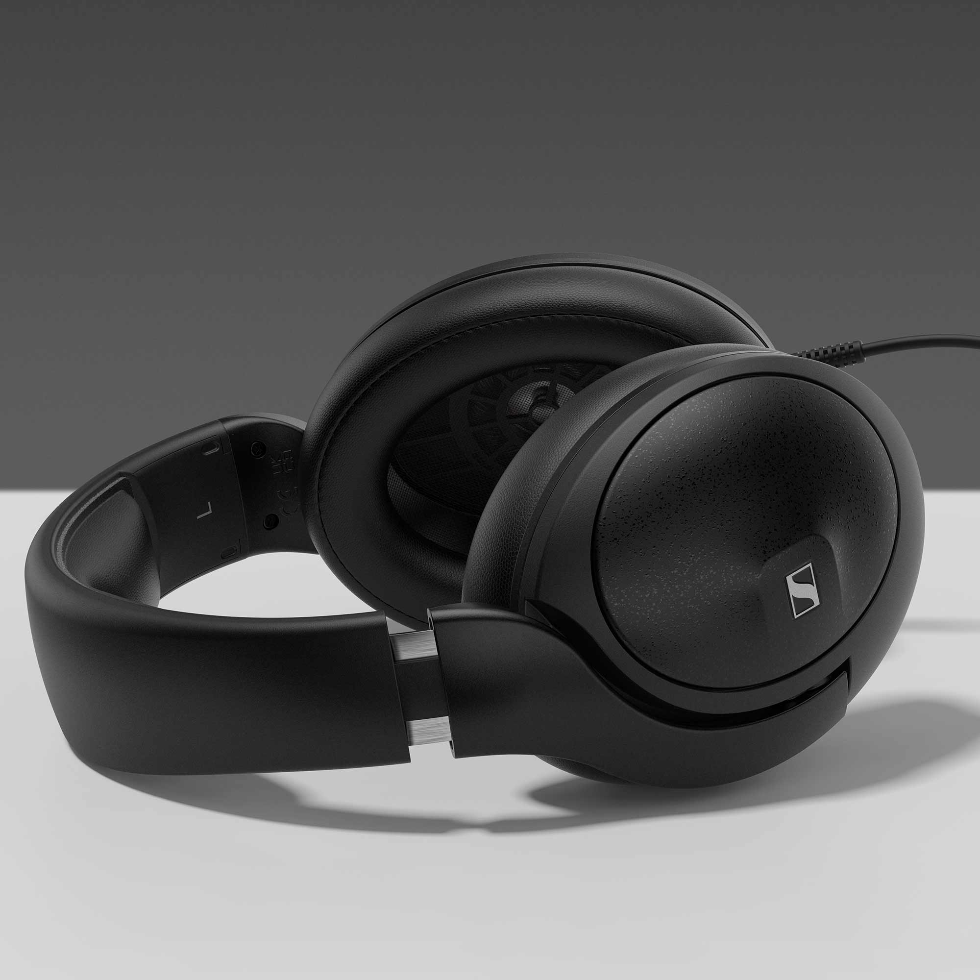 Sennheiser HD 620S Closed-Back Headphones | HeadAmp