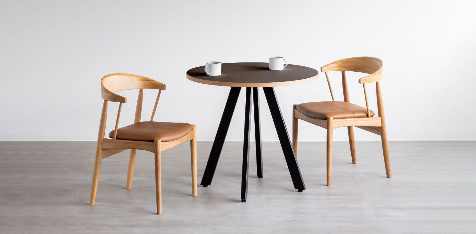 天然素材リノリウムをつかった、素敵なカフェテーブル – KANADEMONO