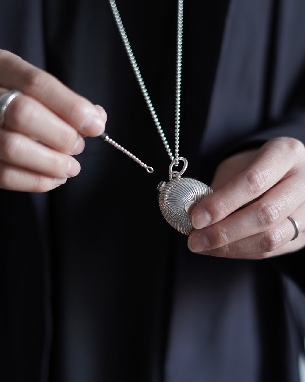 Garden of eden ヴィクトリアン パフューム ボトル ネックレス