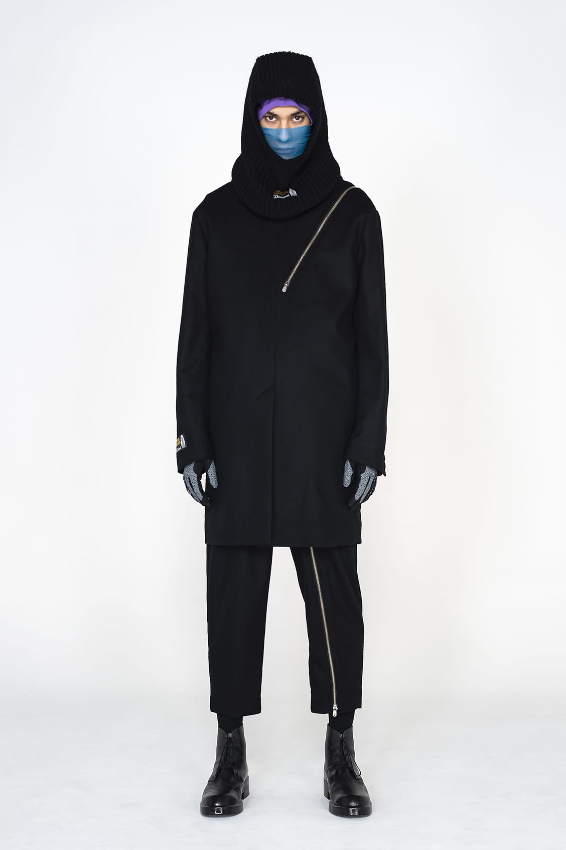 2022-23AW Lookbook No.02_F – TAKAHIROMIYASHITATheSoloist