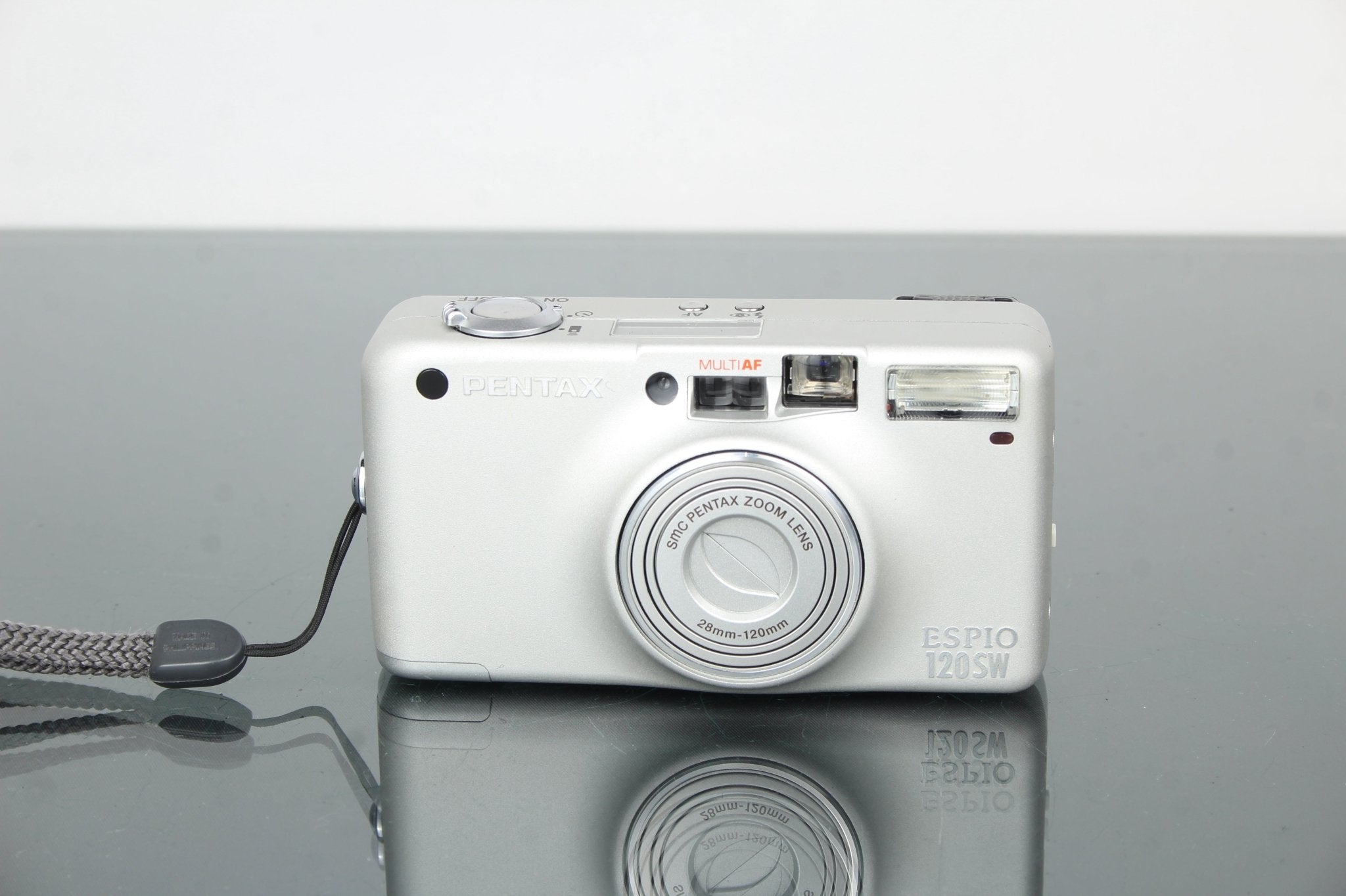 Pentax Espio 120SW Review 2025: Compact Zoom Film Camera – Dutch