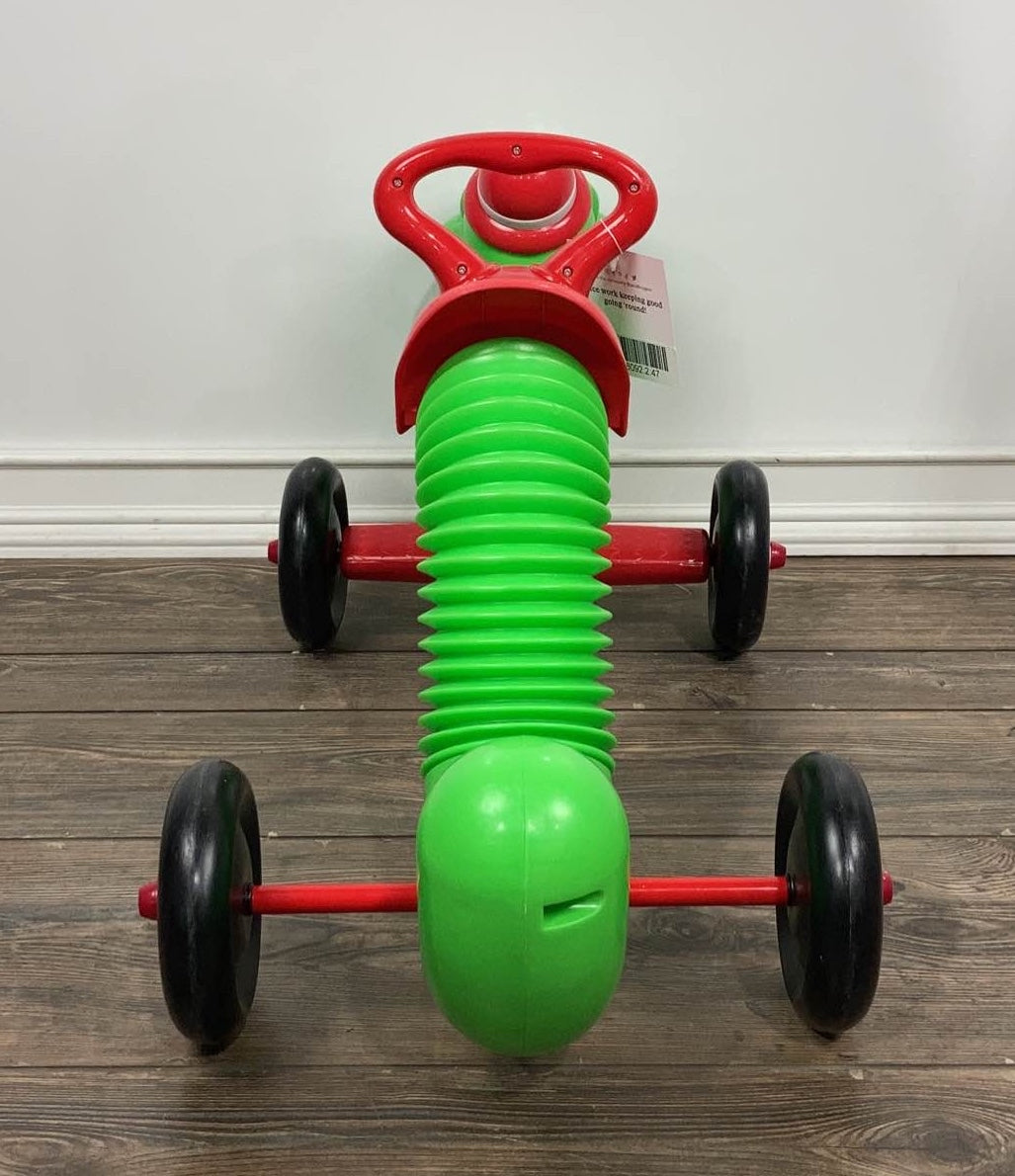 Radio Flyer Inchworm Ride On, Green