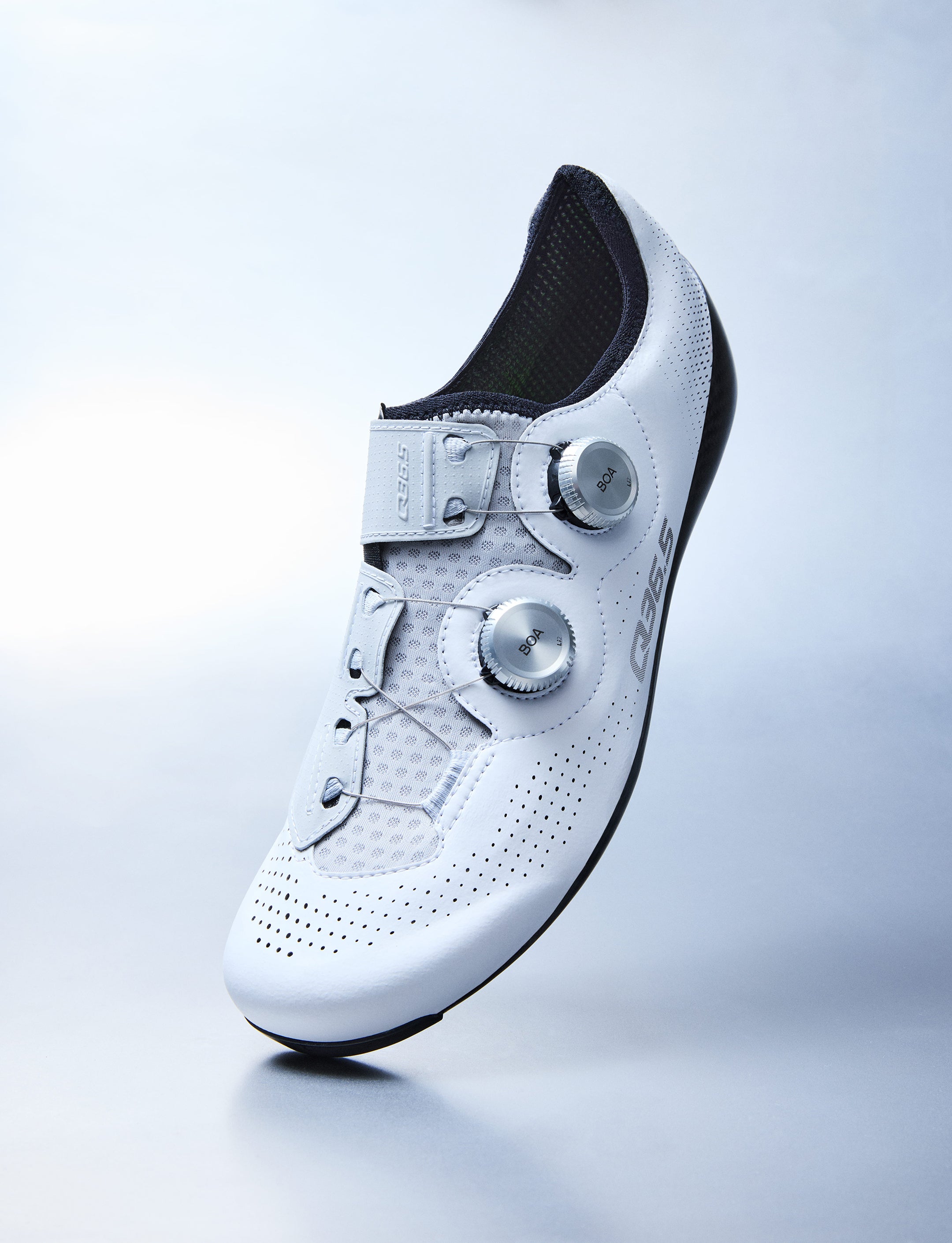 Q36.5 Unique PRO Road Shoe – Above Category