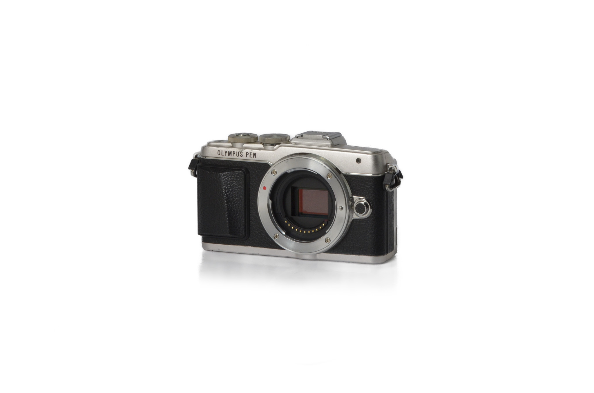 Olympus PEN Lite E-PL7 Mirrorless Digital Camera - LeZot Camera
