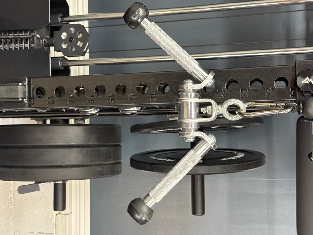 Rotating Solid Pressdown V-Bar Cable Attachment – American Barbell