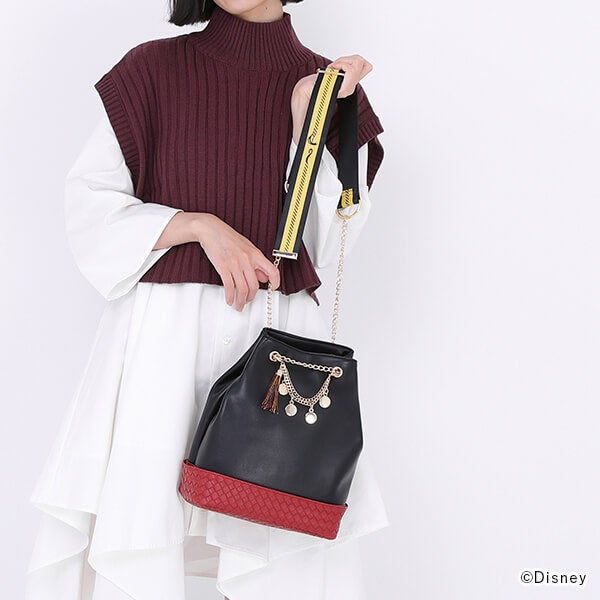 スカラビア寮 デザイン ショルダーバッグ ディズニー ツイステッド