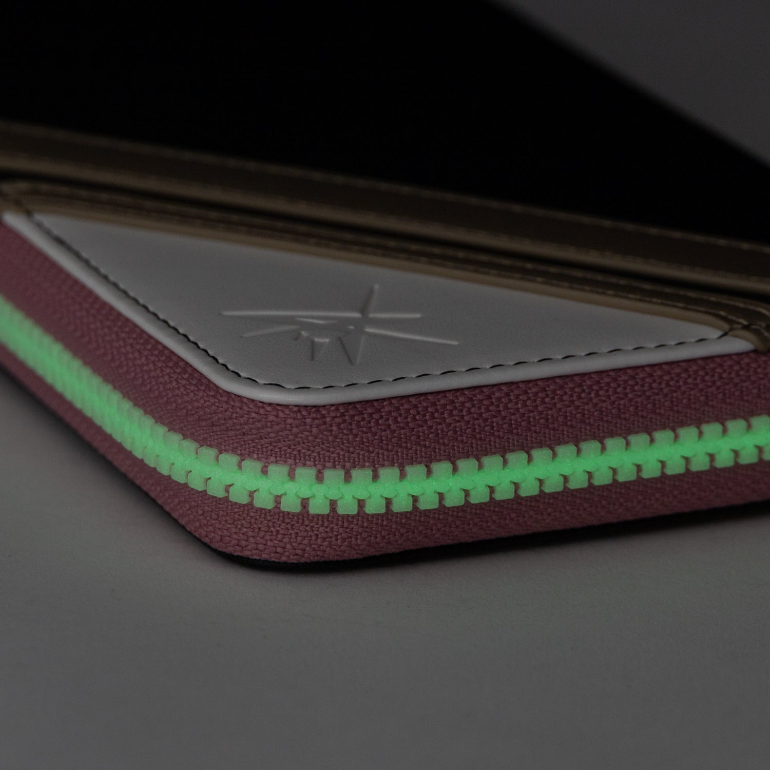 國見タマ モデル 長財布 ヘブンバーンズレッド / Key ヘブンバーンズ