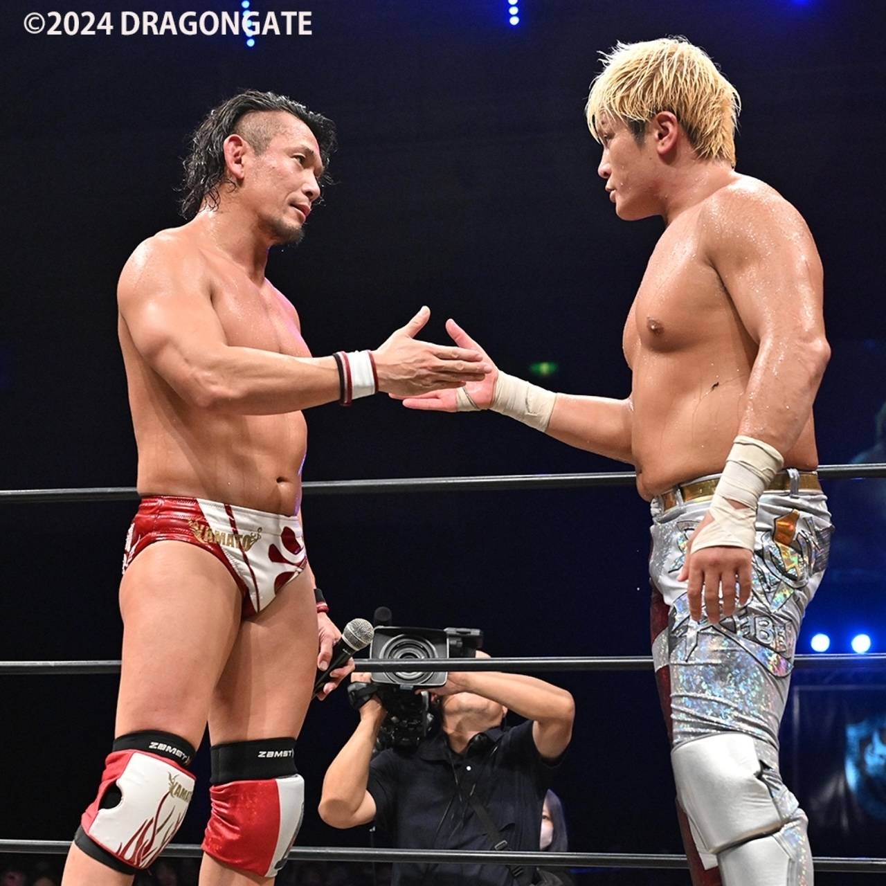 ドラゴンゲート】YAMATOが拳王を相手にドリームゲートV3！BIG HUGが