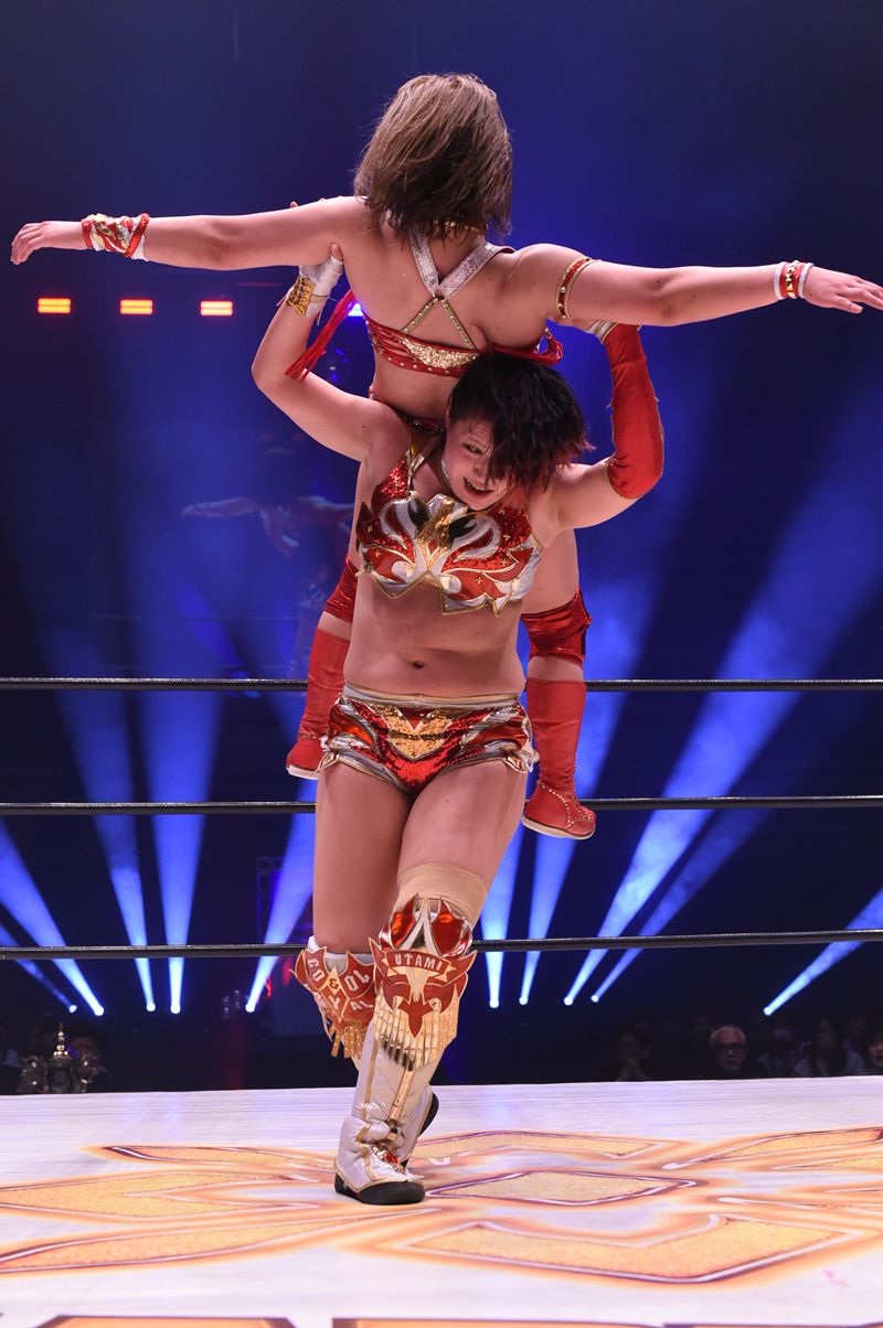 マリーゴールド】林下詩美がSareeeを下しワールド王座奪取「やっとこの