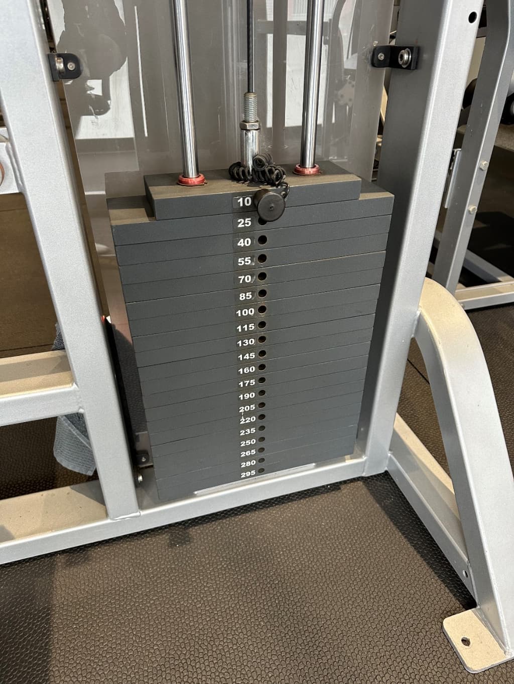 Life Fitness ラットプルダウン Hammer Strength