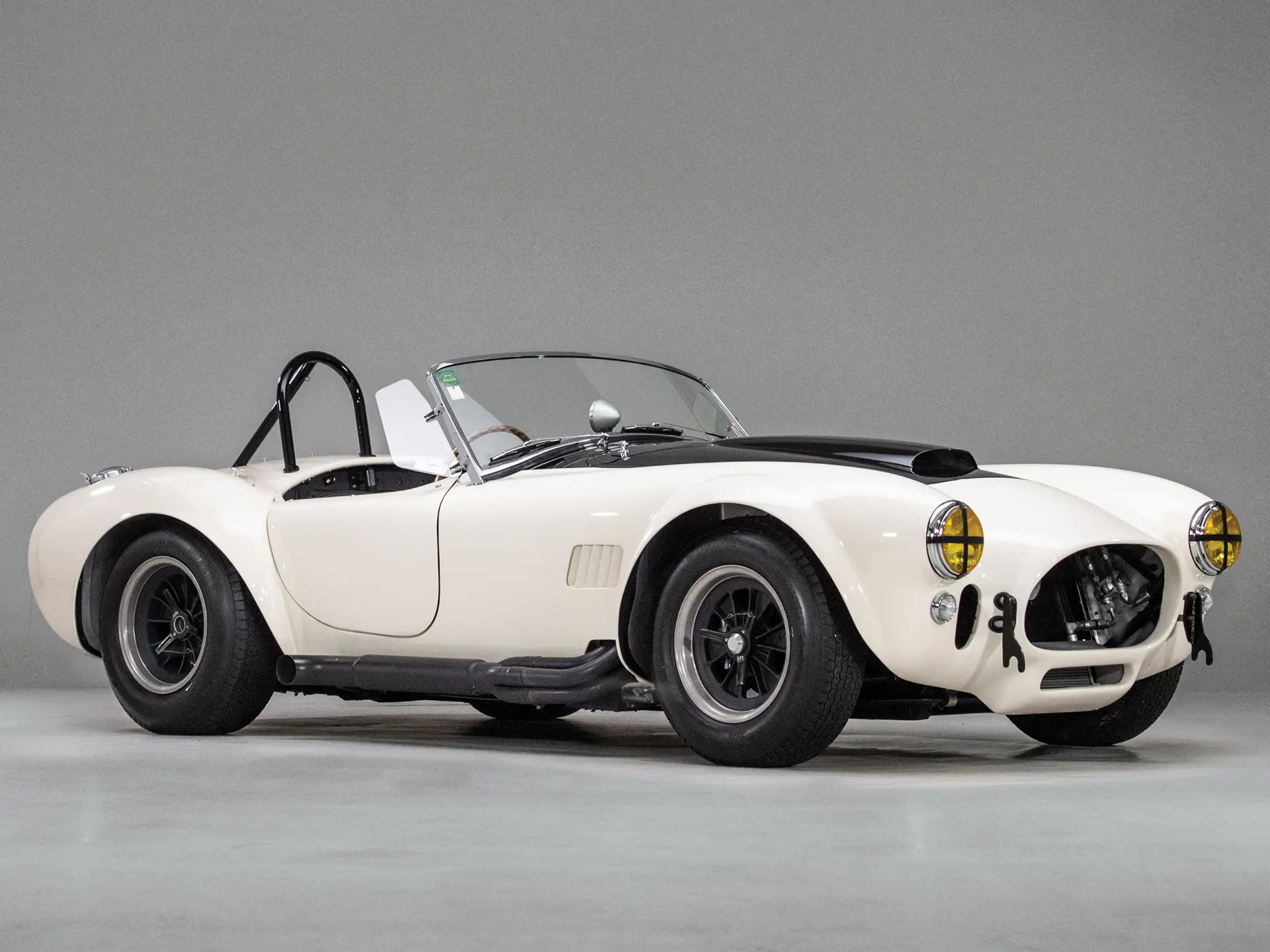 0fc44701829fed7953a59e462d8f3d