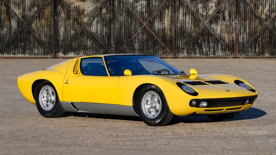 1968 Lamborghini Miura P400 by Bertone | Monterey 2022 | RM Sotheby's