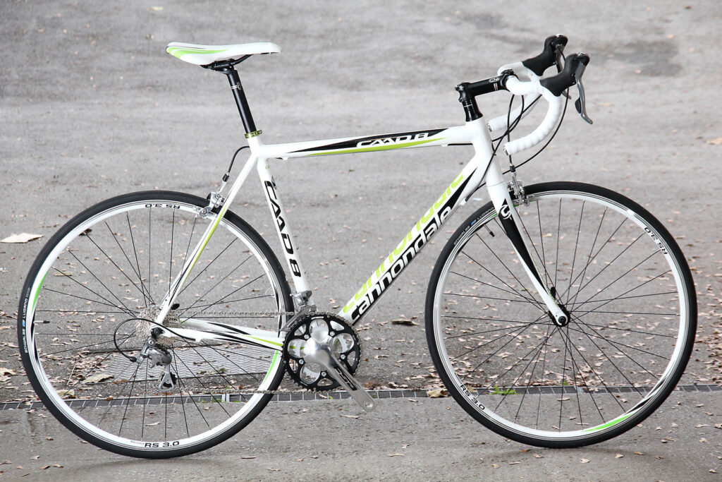 Cannondale-CAAD8-full-bike-