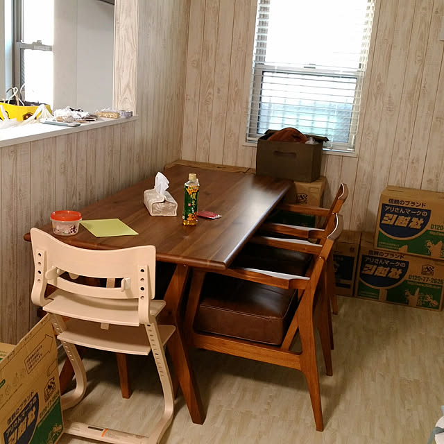 WTWダイニングテーブルのおすすめ商品とおしゃれな実例 ｜ RoomClip