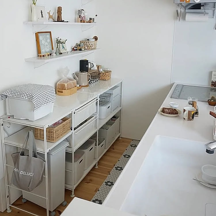 どんなお部屋にもぴったり！無印良品「スチールユニットシェルフ」の