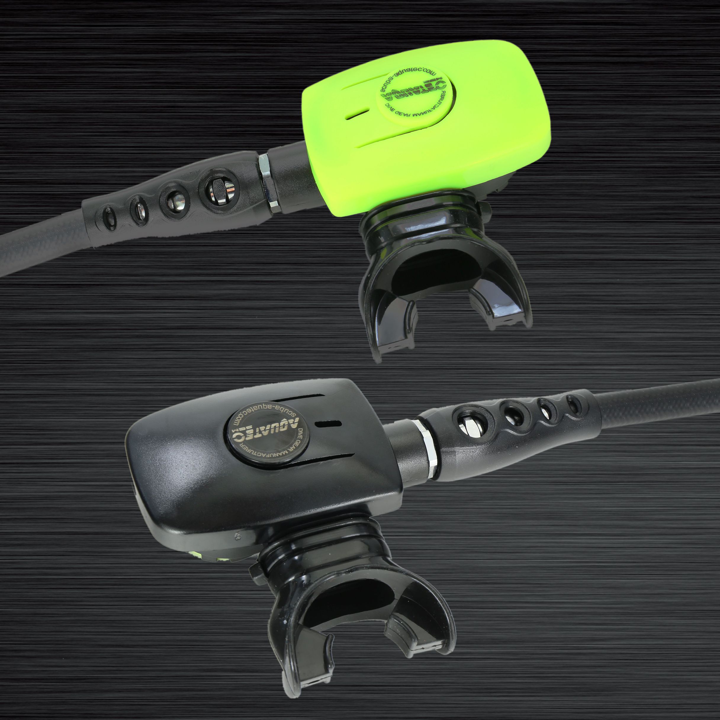 スキューバオクトパスレギュレーター（右側） | ダイブゲージ | 水中