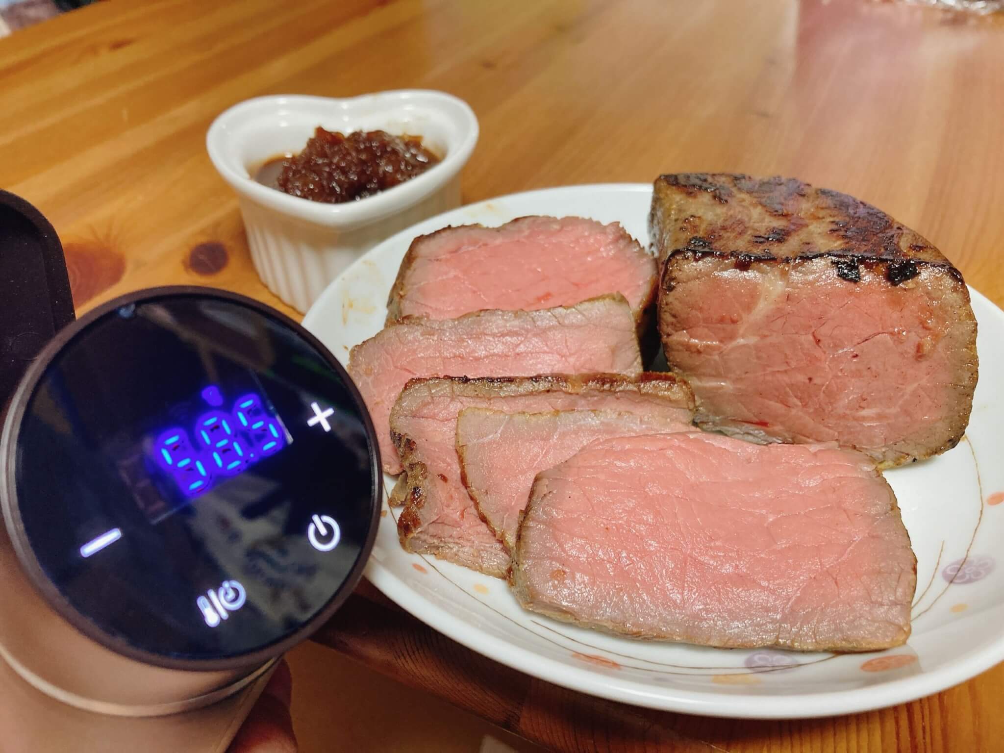 アイリスオーヤマ 低温調理器 LTC-02-W アイリスオーヤマ スリム低温