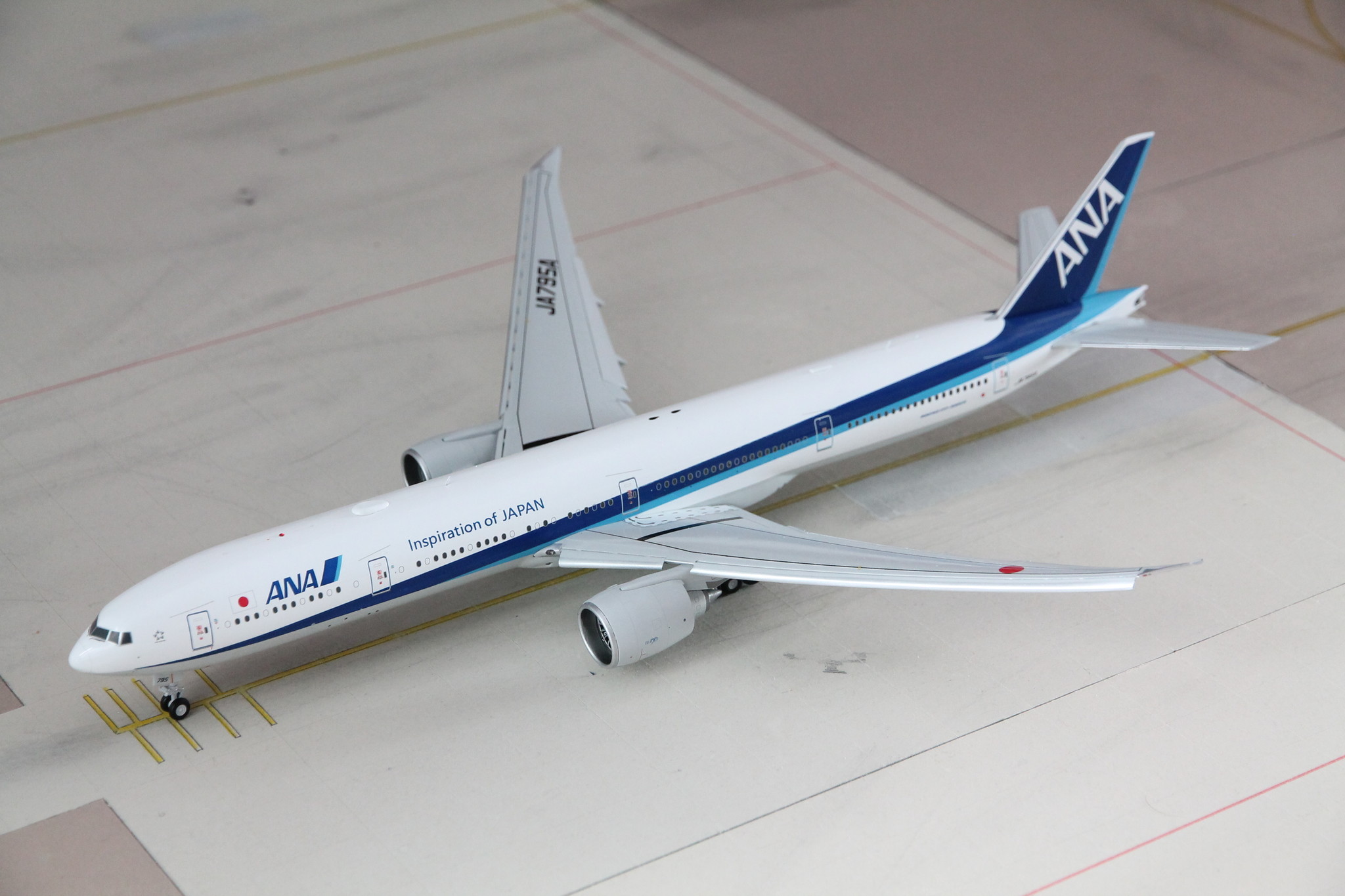 ANA Boeing777-200 スターアライアンス塗装機 模型 1/200 ANA