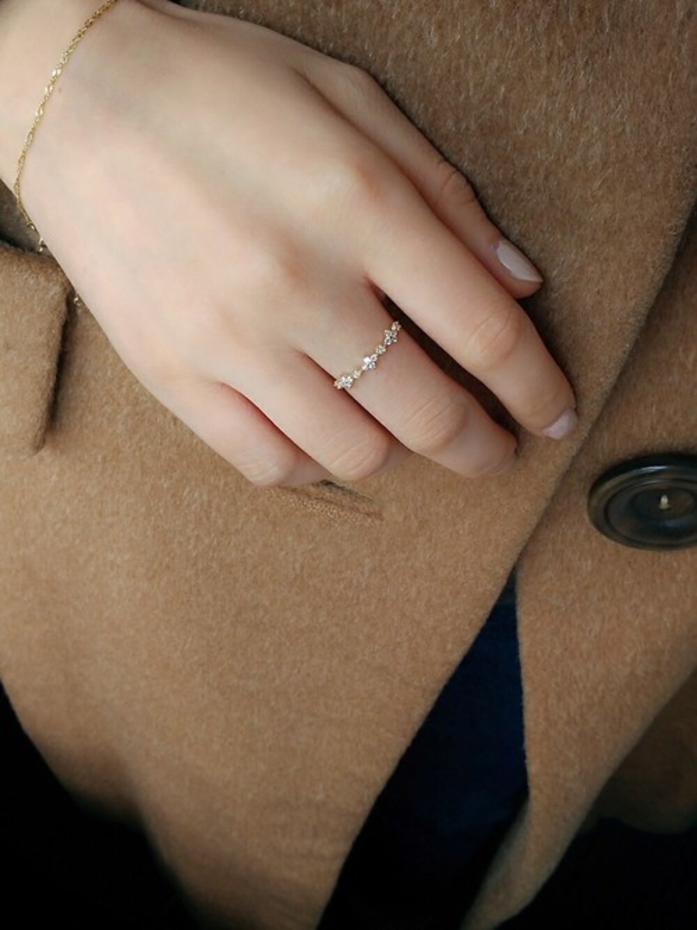 NOIR DE POUPEE（ノワールドプーペ）の「K10 ダイヤモンド フラワー