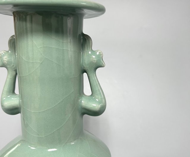 送料無料】台湾 南宋龍泉窯青磁鳳耳花瓶 コレクター - Pinkoi