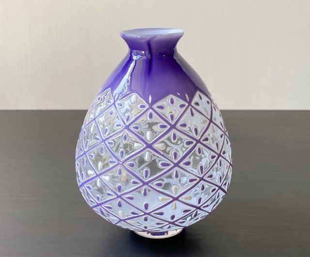 吹きガラスの花器 紫格子 Shizuka Miura | 花瓶・植木鉢 - Pinkoi