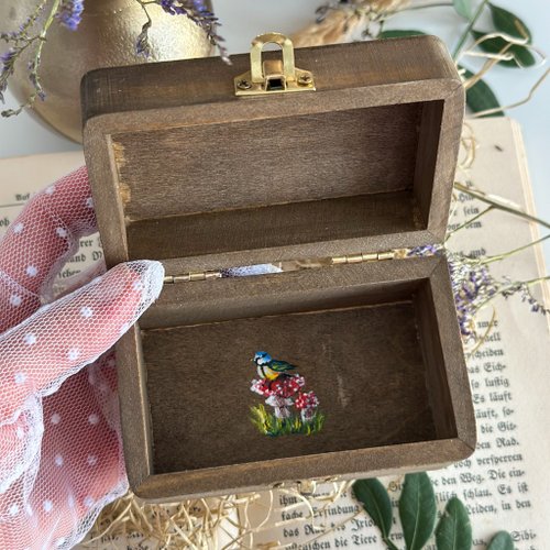 スロバキア 手描き木箱 うさぎ、ミニ収納ボックス うさぎ、宝石箱