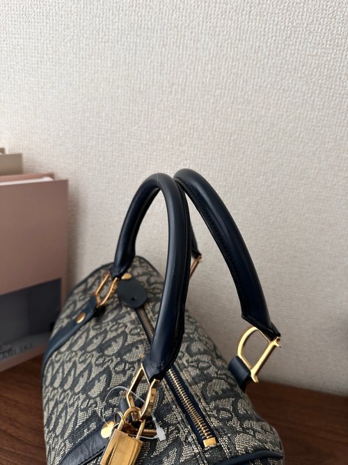 香港 Christian Dior ディオール トロッター柄 キャンバス ミニ