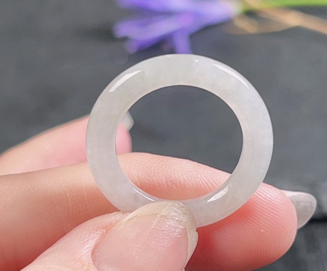 送料無料 40%OFF】台湾 アイスジェイド白翡翠リング | 国際規格12号