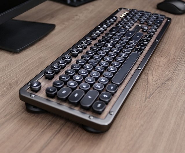 台湾 AZIO RETRO CLASSIC ELWOOD ウォールナット タイプライター