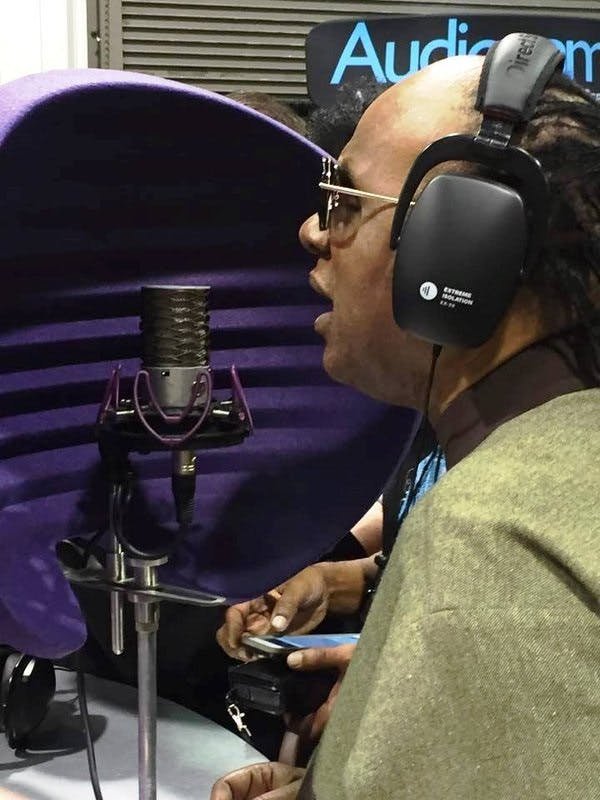 Aston Halo Reflection Filter & Portable Vocal Booth - Andertons