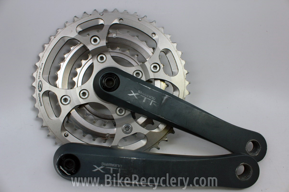 Vintage Shimano XTR FC-M952 Crankset: 175mm, Triple, 46/34/24T